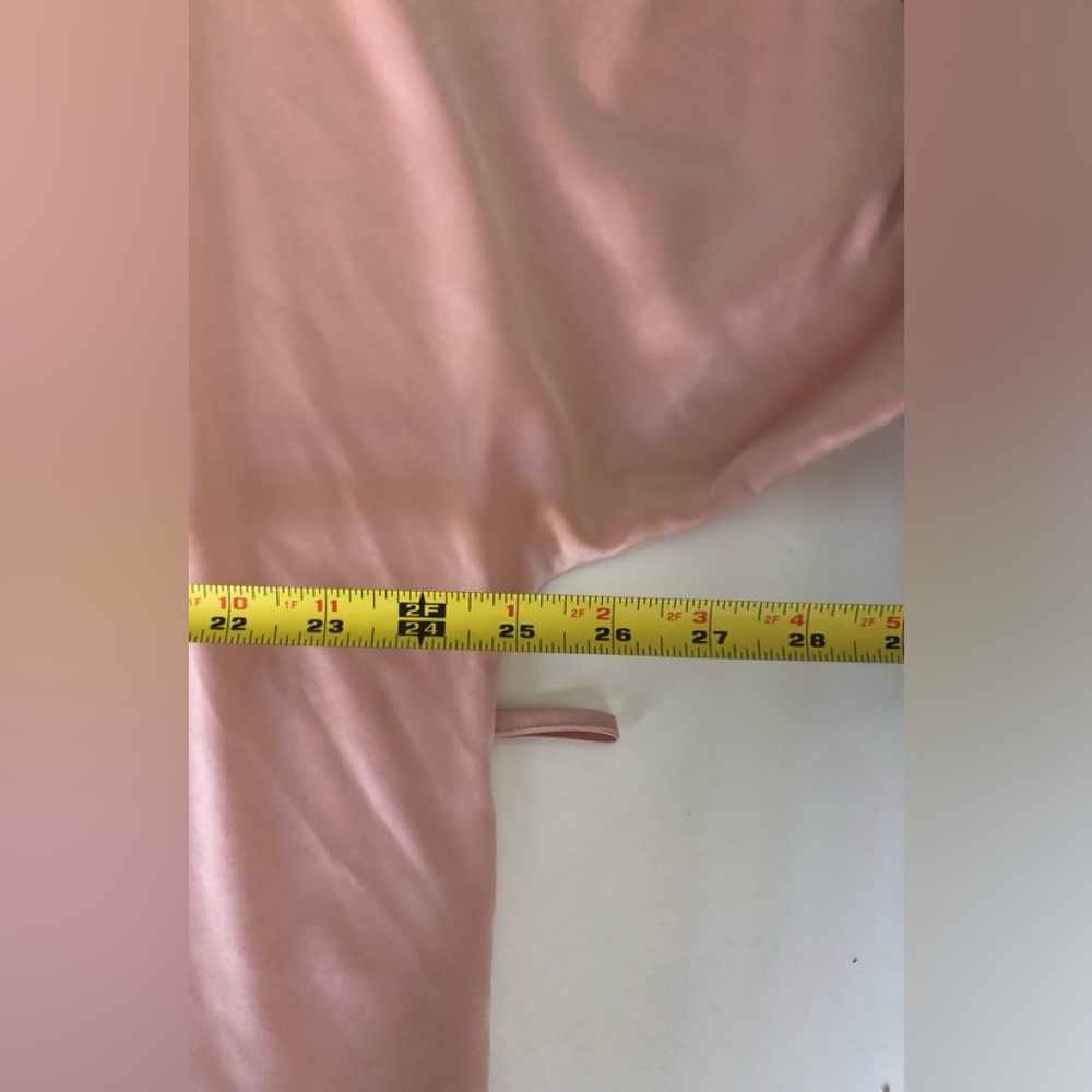 Victoria Secret Robe Pink Size: M/L - Picture 11 of 14